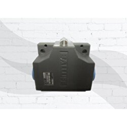 Balluff Switch BNS-819-D02-D12-100-10 